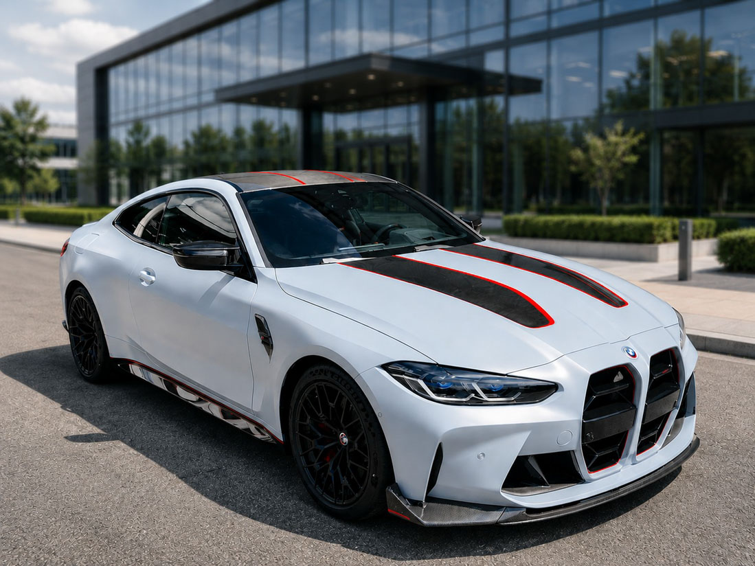 BMW M4 CSL (G82)